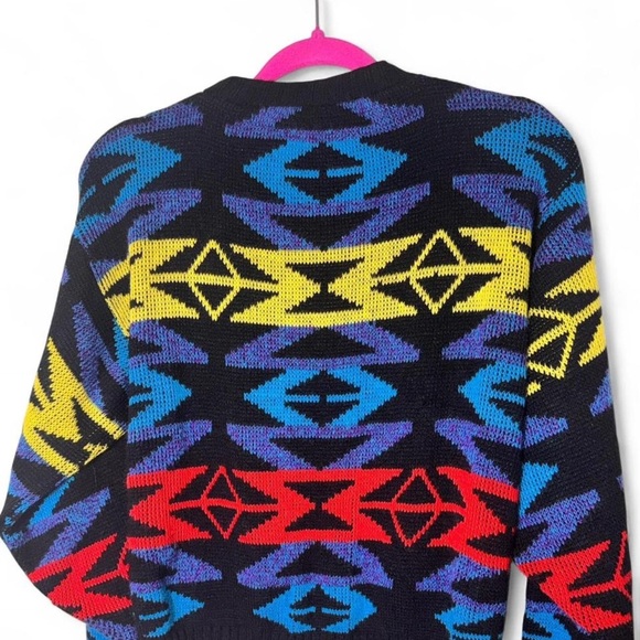 Colorful Geometric Crewneck Sweater - Picture 3 of 3